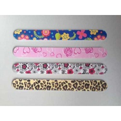 lima de uñas variadas envuelta en su bolsita de celofan (precio por unidad)