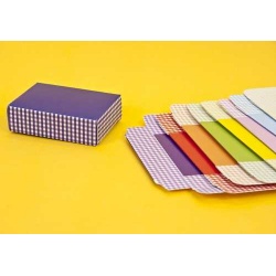 Caja cuadrada cuadros surtidos en colores