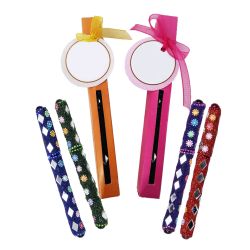 Boli hindú surtido en caja con lazo y tarjeta