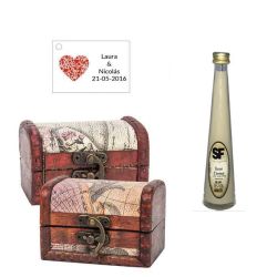 Licor Crema en baúl de madera y tarjeta