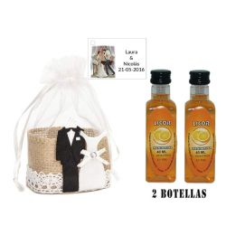 Licor Mandarina en cesta de mimbre y tarjeta