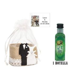 Licor Hierbas en cesta de mimbre y tarjeta