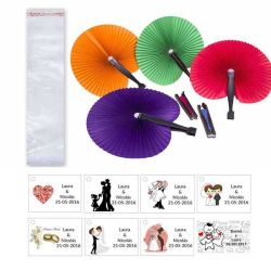 Abanico Pai pai con bolsa de celofán y tarjeta