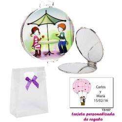 Espejo con sombrilla y niños, con caja de acetato con lazo morado de lunares y tarjeta personalizada