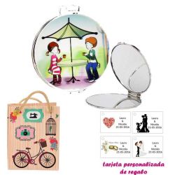 Espejo con sombrilla y niños, con dibujos decorativos y con bicicleta, y tarjeta personalizada