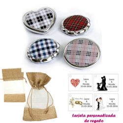 Espejos plateados con cuadros escoceses, con bolsa de saco marrón y tull, y tarjeta personalizada