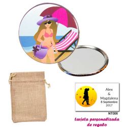 Espejo de Chapa con chica en la Playa, con bolsa de saco marrón y tarjeta personalizada