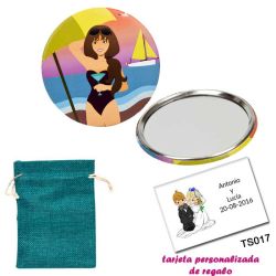 Espejo de Chapa con chica en la Playa, con bolsa de saco azul y tarjeta personalizada