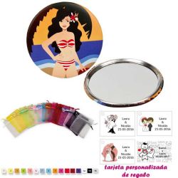 Espejo de Chapa con chica en la Playa, con bolsa de organza multicolor, y tarjeta personalizada