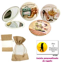 Espejos vintage con zapatos de tacón y bonitos dibujos, con bolsa de saco marrón y tull, y tarjeta personalizada