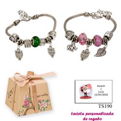 Pulsera con abalorios en colores surtidos (verde o rosa) y colgantes de búhos y elefantes