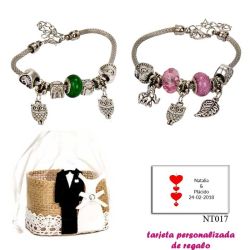 Pulsera con abalorios en colores surtidos (verde o rosa) y colgantes de búhos y elefantes