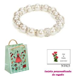 Pulsera de perlas blancas con aros de brillantes