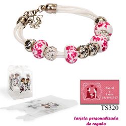 Pulsera de cuerdas con abalorios en fucsia, plata y brillantes