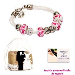 Pulsera de cuerdas con abalorios en fucsia, plata y brillantes