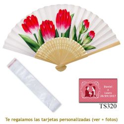 Abanico blanco con tulipanes rojos y bolsa de celofán