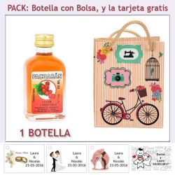 Botellita de Pacharán con bolsa vintage con bicicleta y tarjeta