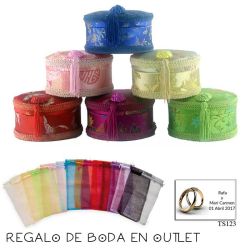 Pack de cajita tipo joyero forrada de raso, bolsa y tarjeta