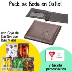 Cartera marrón para hombre en caja de cartón con lazo y asas
