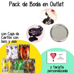 Espejo con mujer fashion en caja de cartón con lazo y asas