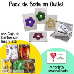 Espejo color plata con flor en caja de cartón con lazo y asas